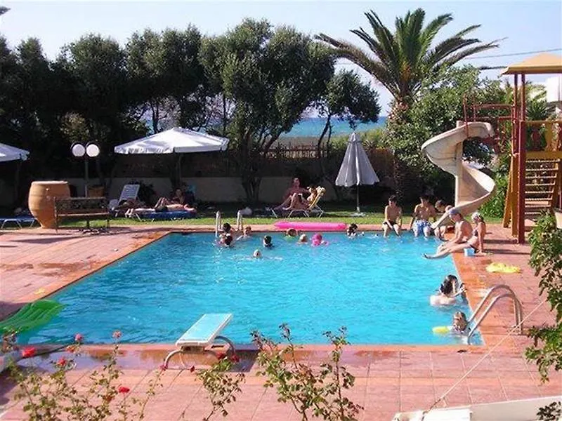 Creteco Hotel & Suites