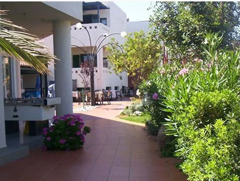 Creteco Hotel & Suites Goúrnes