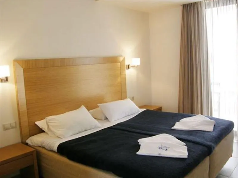 Creteco Hotel & Suites Goúrnes 4*,